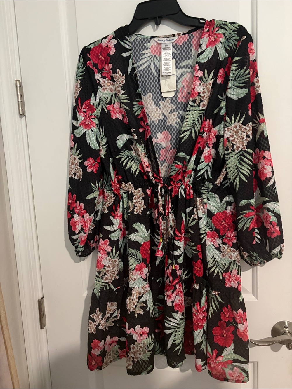 Tommy Bahama black Floral Print V-Neck Cover up S/P NWT $138
